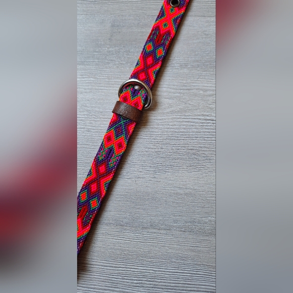 New Dog Collar - Picture 3 of 7